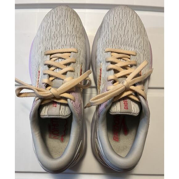 Brooks Womens Ghost 16 Sneakers Walking 1204071B186 Gray Running Shoes Size 7 B - Picture 7 of 10